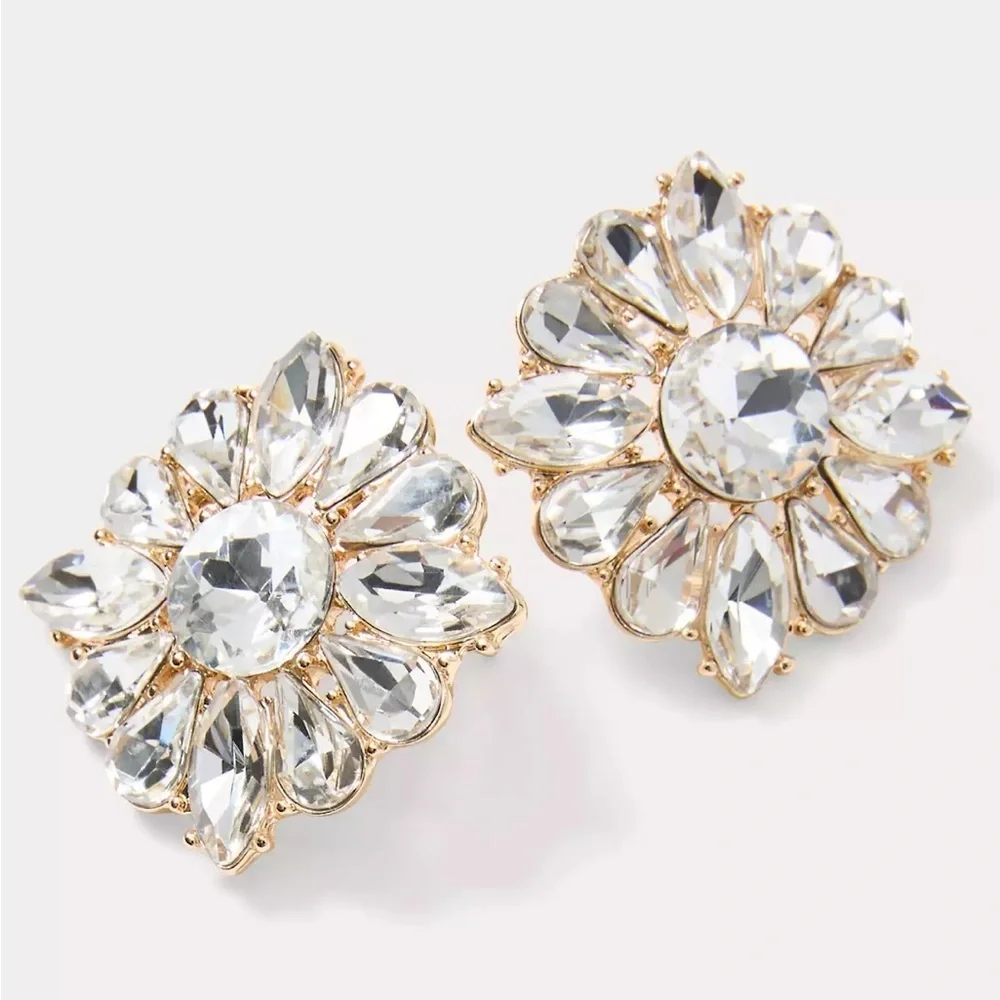 Lilly Pulitzer Spicy Socialite Gold Crystal Stud Earrings